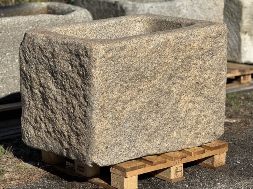 Kamenná nádrž