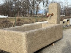 Masivní nádrž 270 cm – kašna do exteriéru, reprezentativní solitér