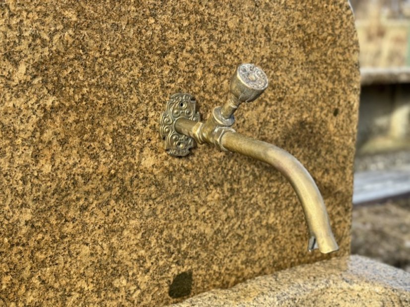 Mosazné a nerezové vodní kohoutky