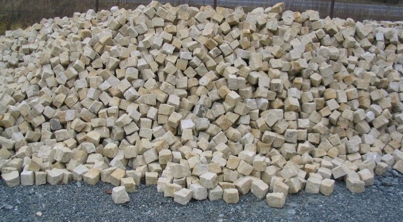 Pískovcové kostky 8/11